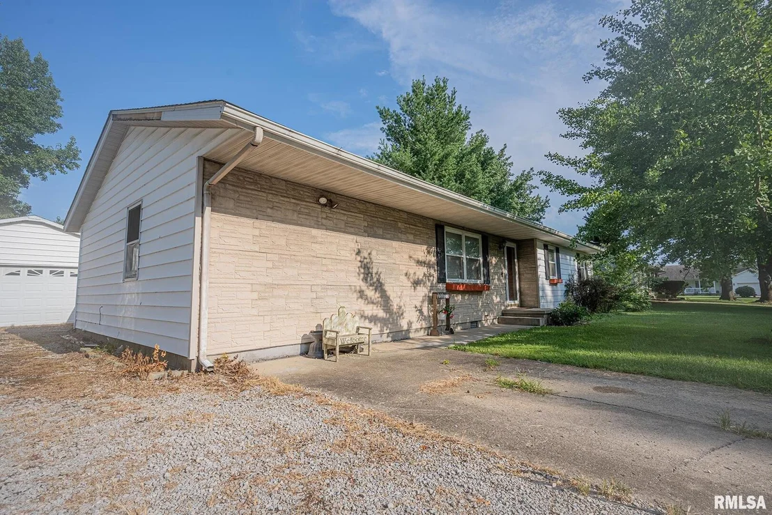 Photo of 136 Donoho Drive