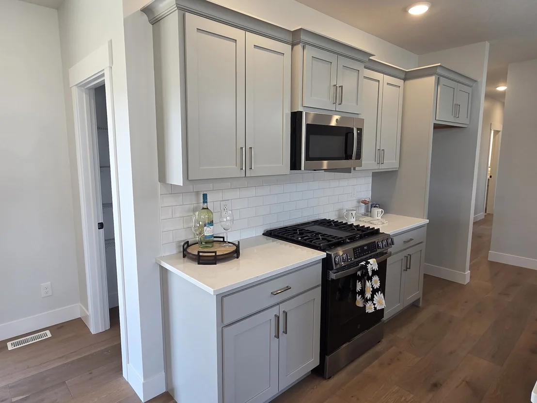 Photo of 2905 Binghamton Lane