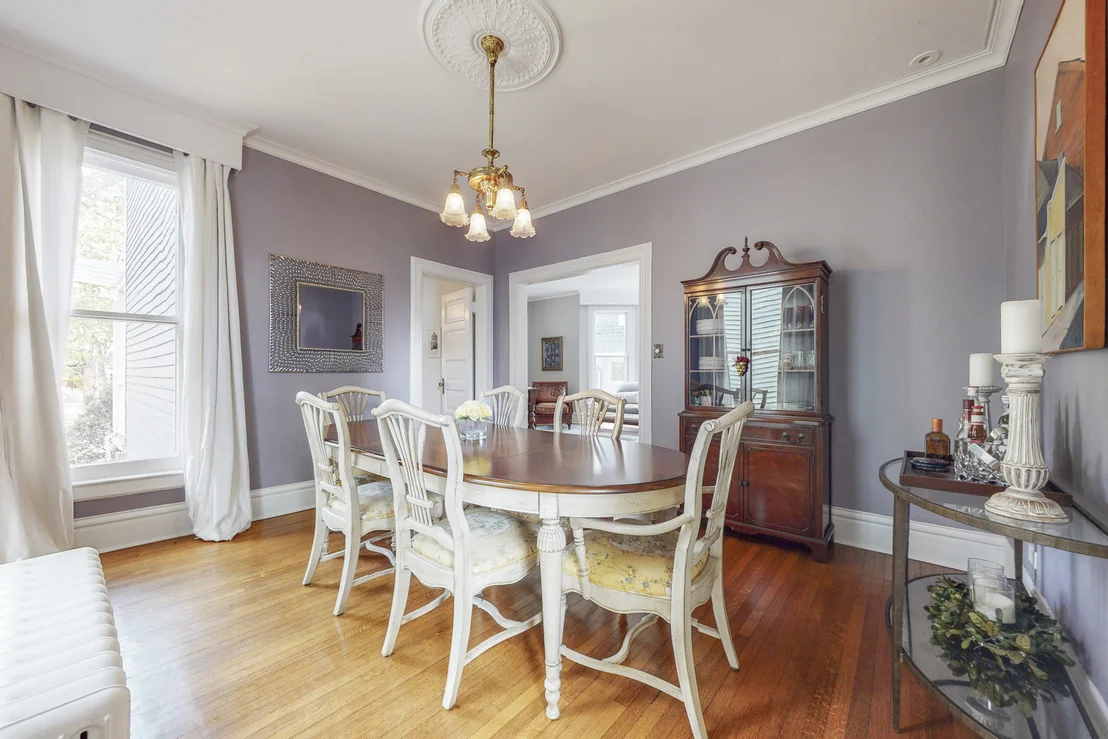 Photo of 1005 Greenleaf Avenue