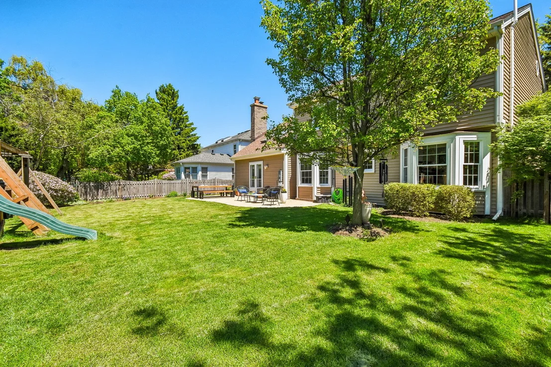Photo of 1559 Abbotsford Drive