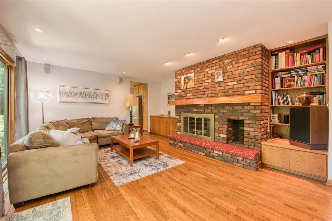 Photo of 1196 Nottingham Lane