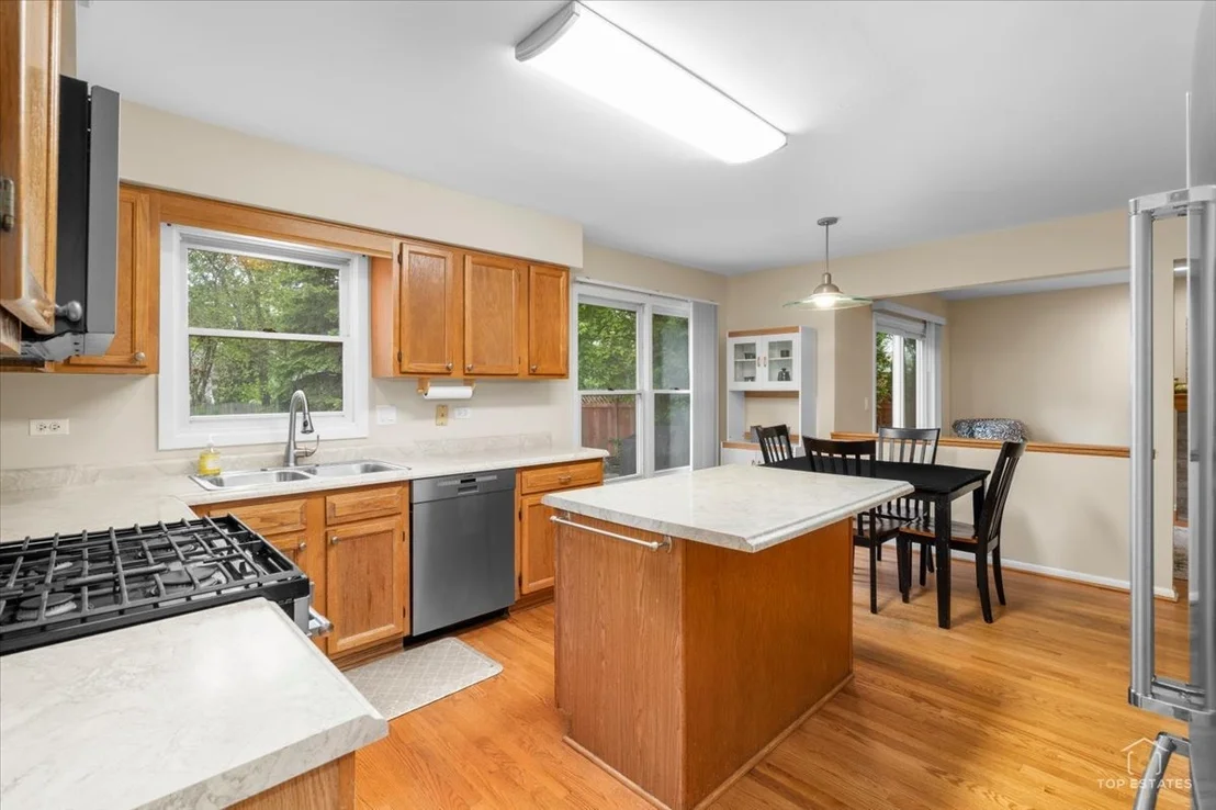 Photo of 705 Gregor Lane