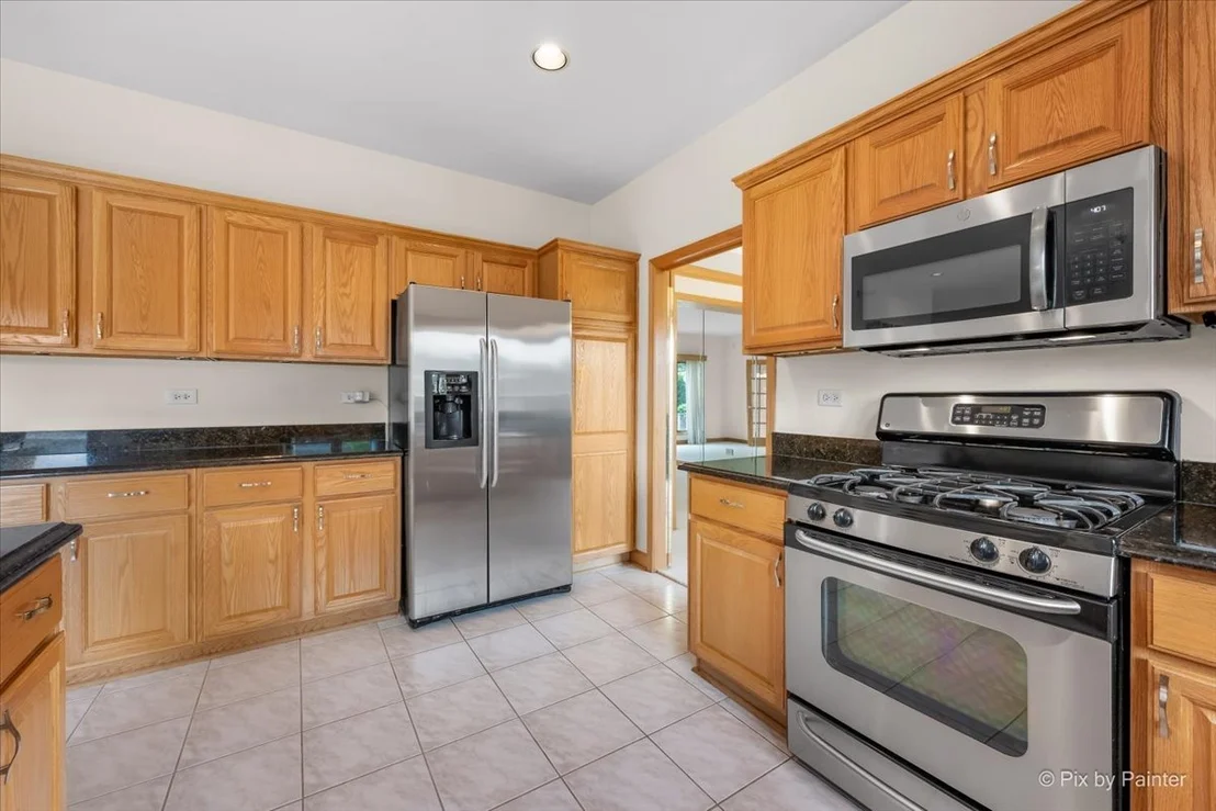 Photo of 958 W Stonehedge Drive