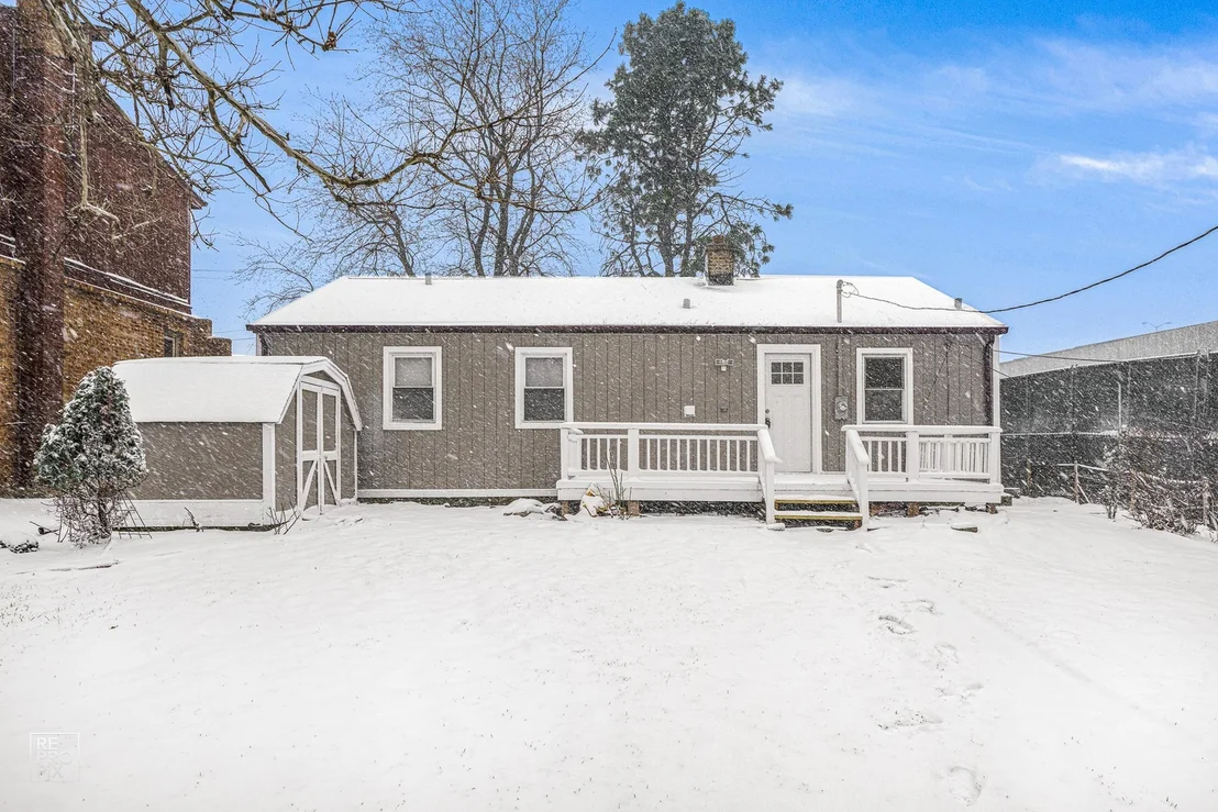 Photo of 5936 Butterfield Road