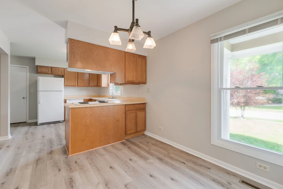 Photo of 901 Hampton Court