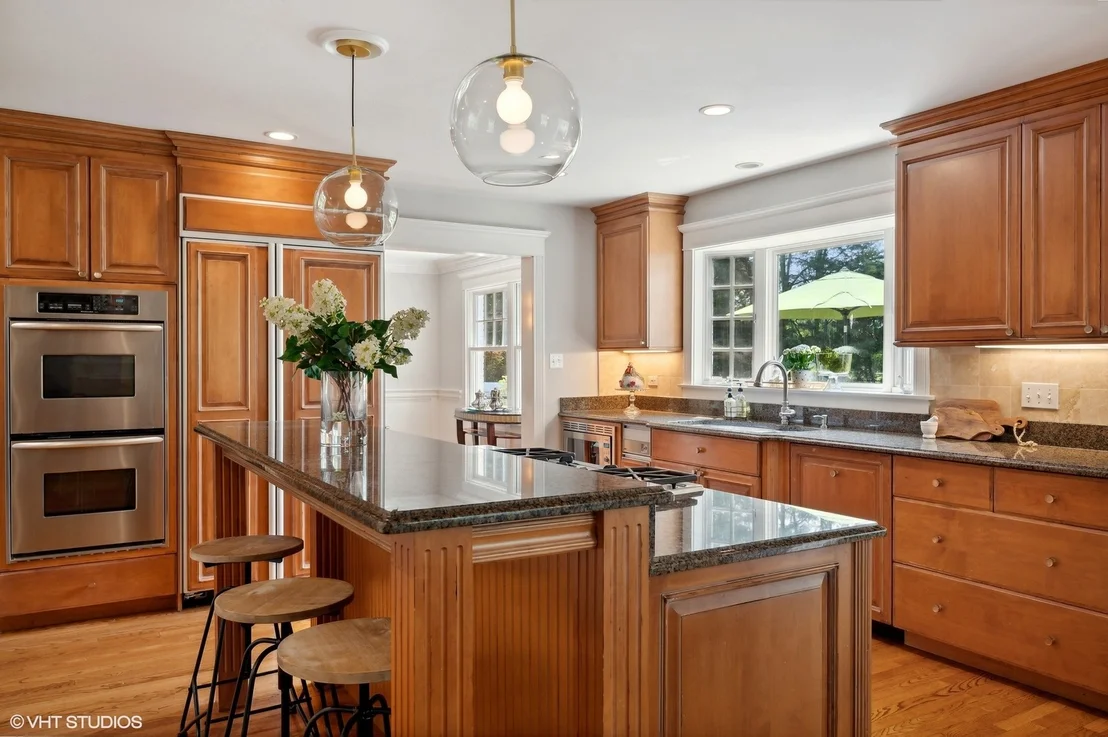 Photo of 2547 Marian Lane