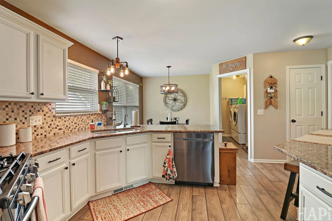 Photo of 326 Garrison Circle