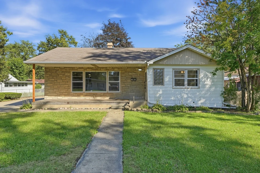 Photo of 3443 PHILLIPS Avenue