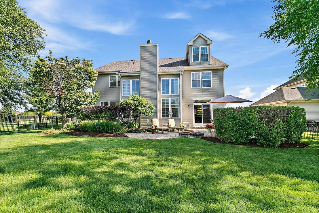 Photo of 2700 Oak Drive