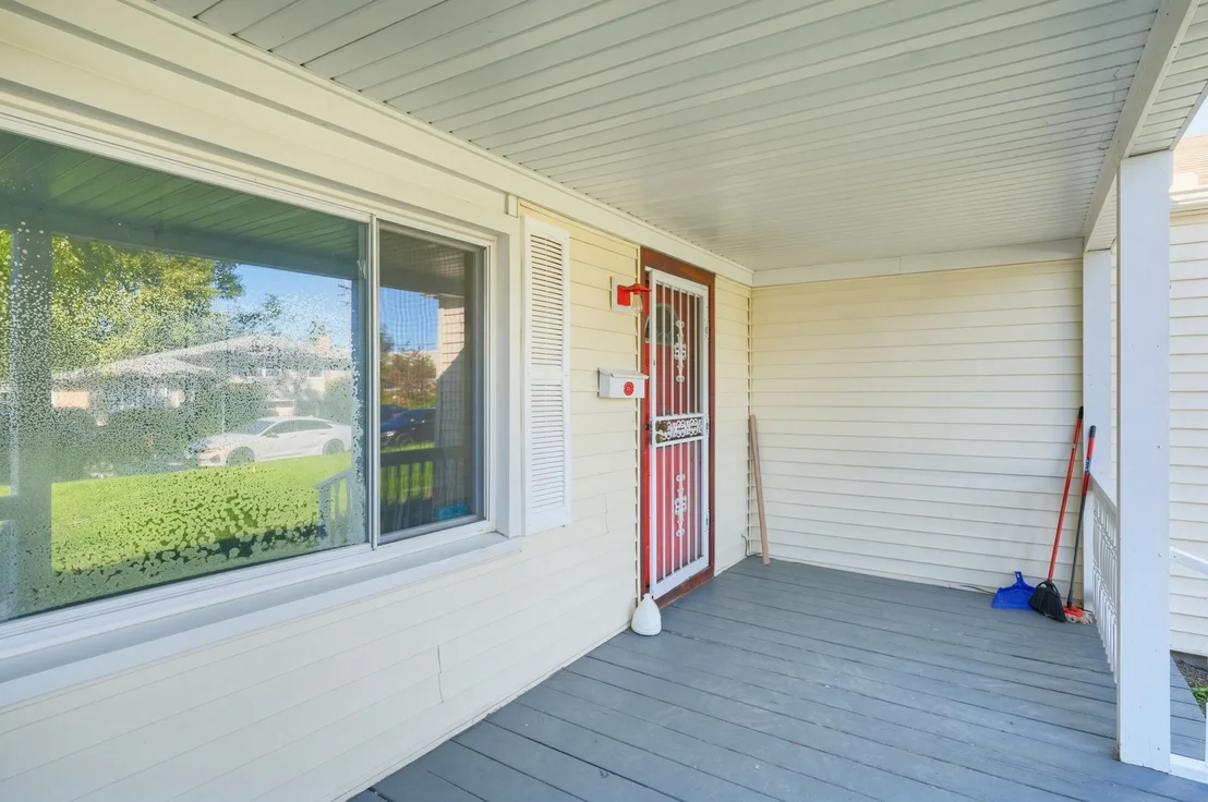 Photo of 156 Oak Avenue