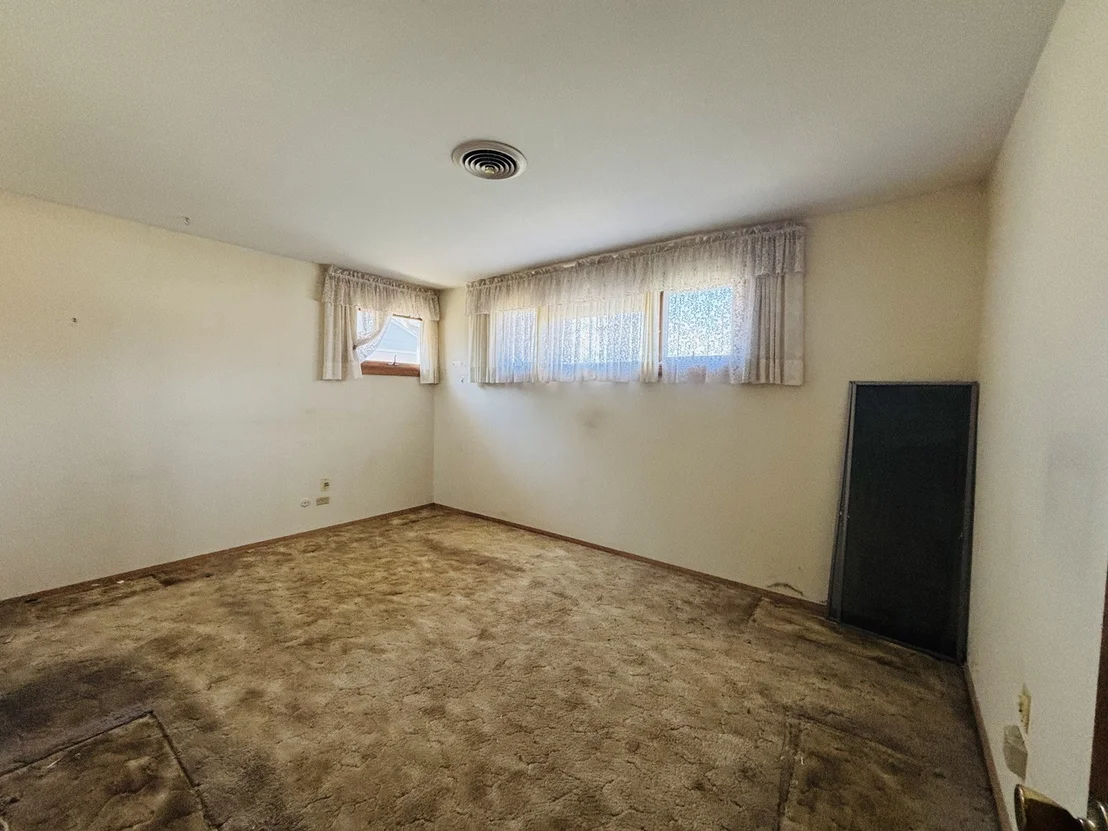Photo of 847 S 3rd Avenue