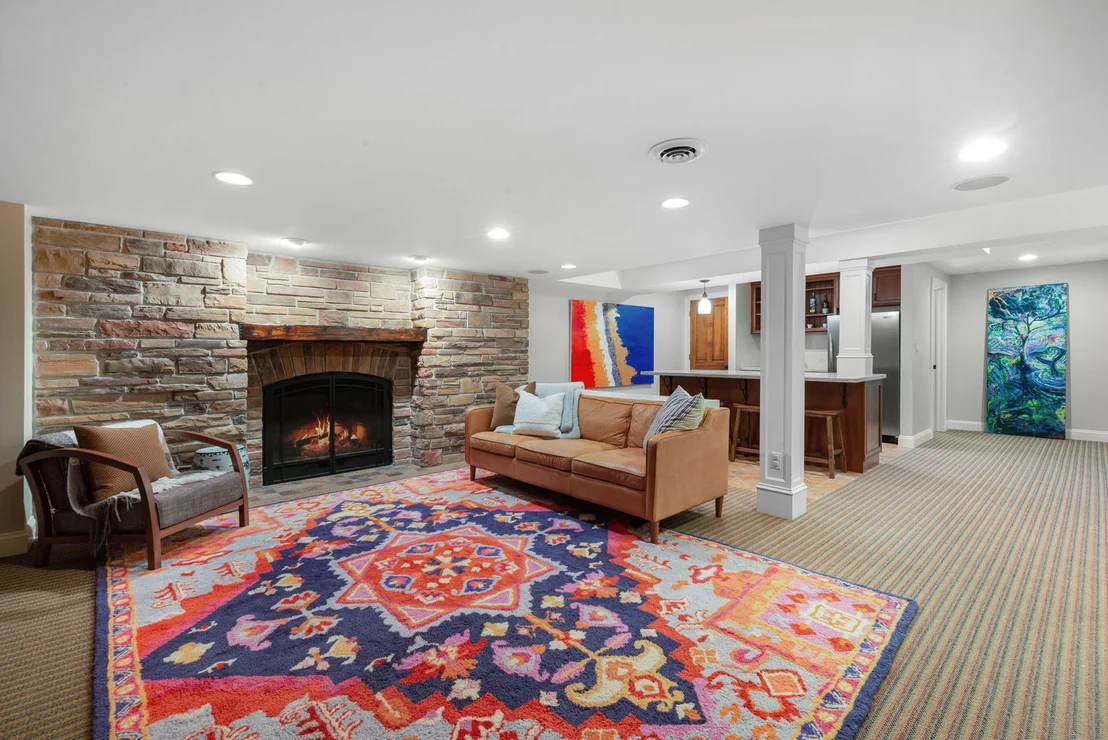 Photo of 146 Franklin Street