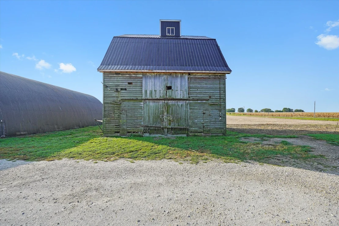 Photo of 8871 N 5000e Rd Road