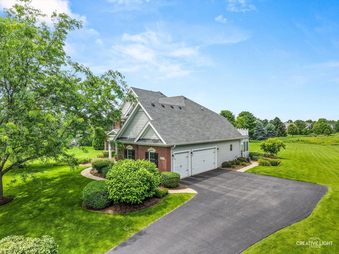 Photo of 40W850 Stonecrest Drive