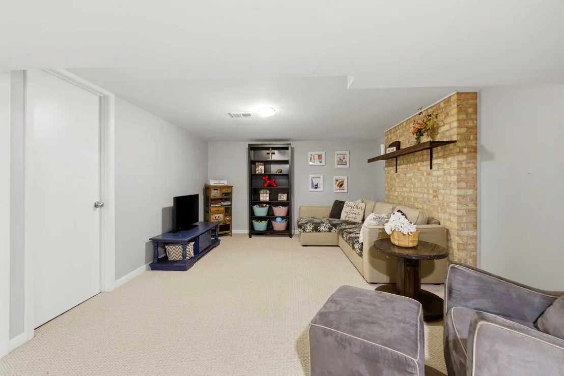 Photo of 263 Hill Avenue