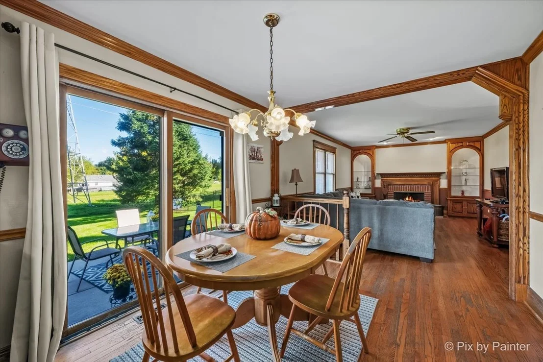 Photo of 765 Crest Drive
