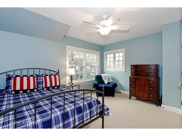 Photo of 1710 Forest Avenue