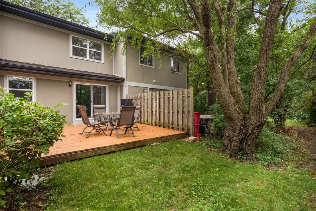 Photo of 13 Dumbarton Oaks Place