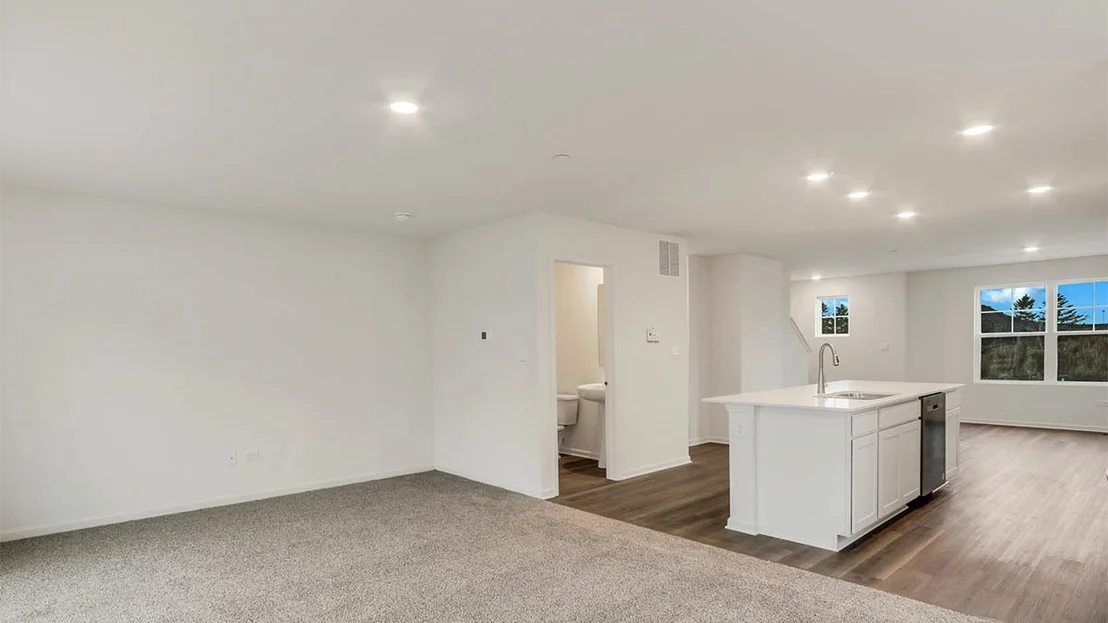 Photo of 403 Lakeshore Court
