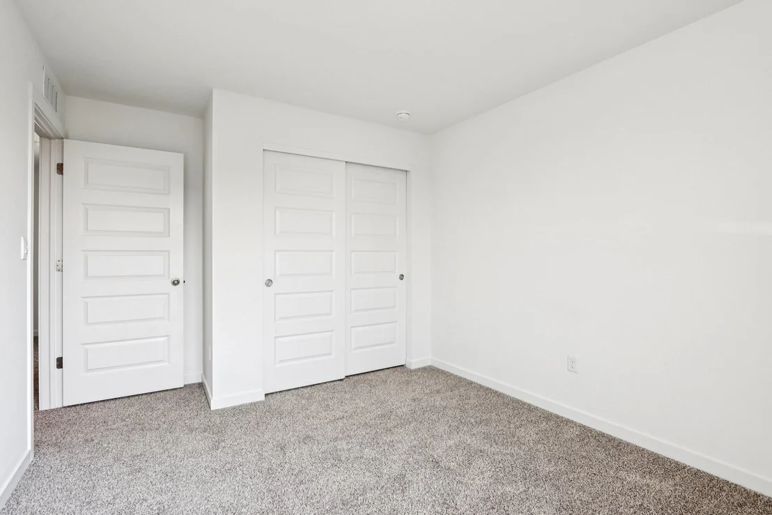 Photo of 993 Emerald Drive