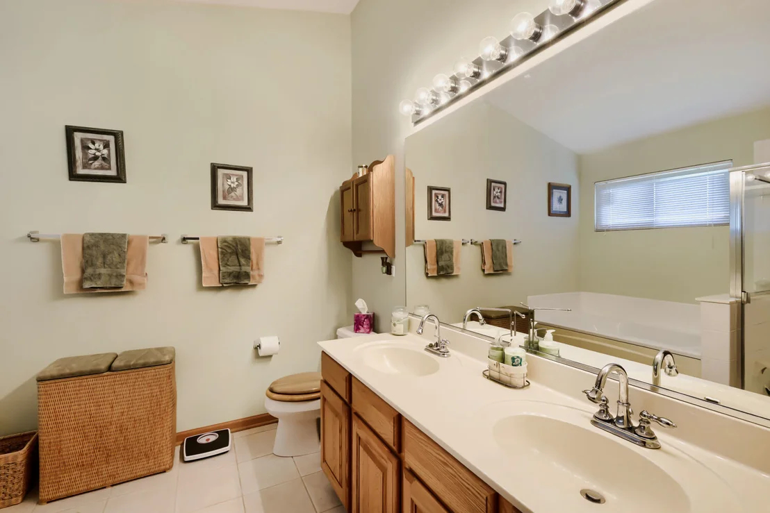 Photo of 3137 Bennett Place