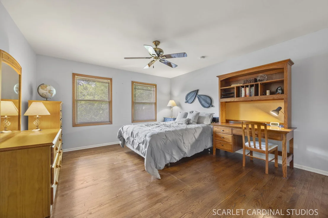 Photo of 1050 Aster Lane
