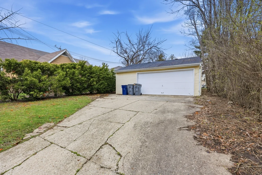 Photo of 835 Oak Street