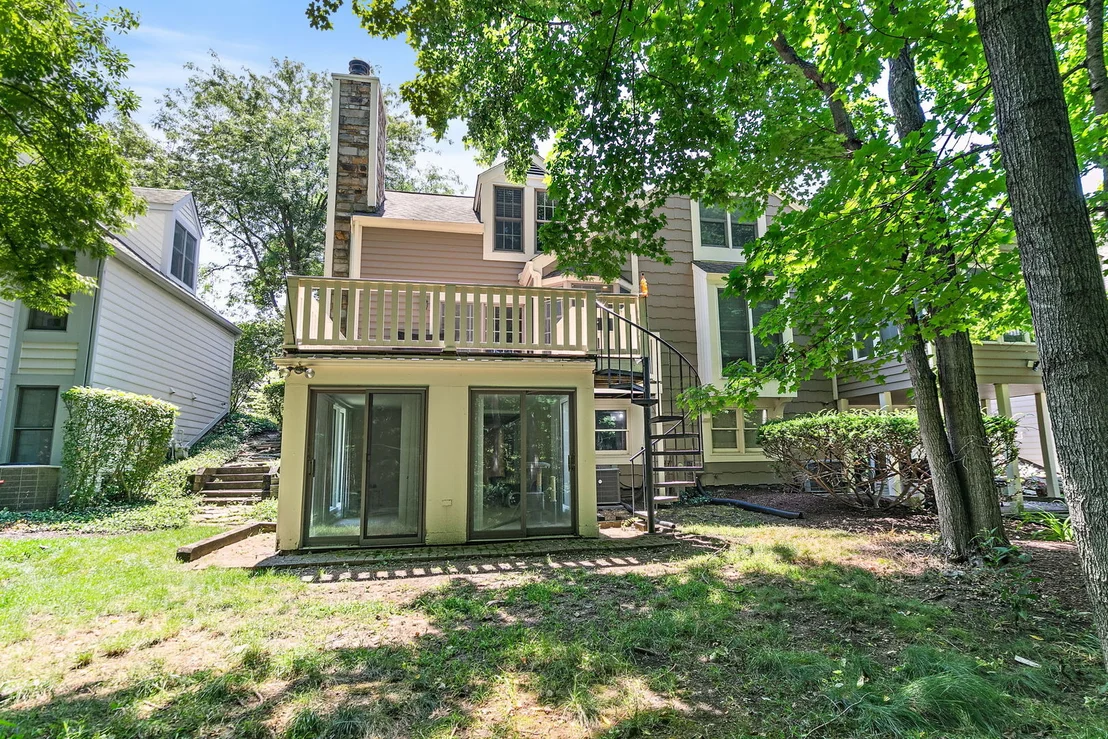 Photo of 30 Whittington Crse