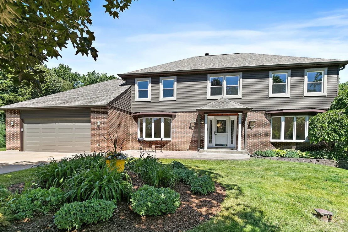Photo of 1439 Blackhawk Drive