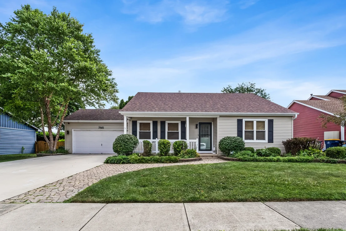 Photo of 795 Springhill Court