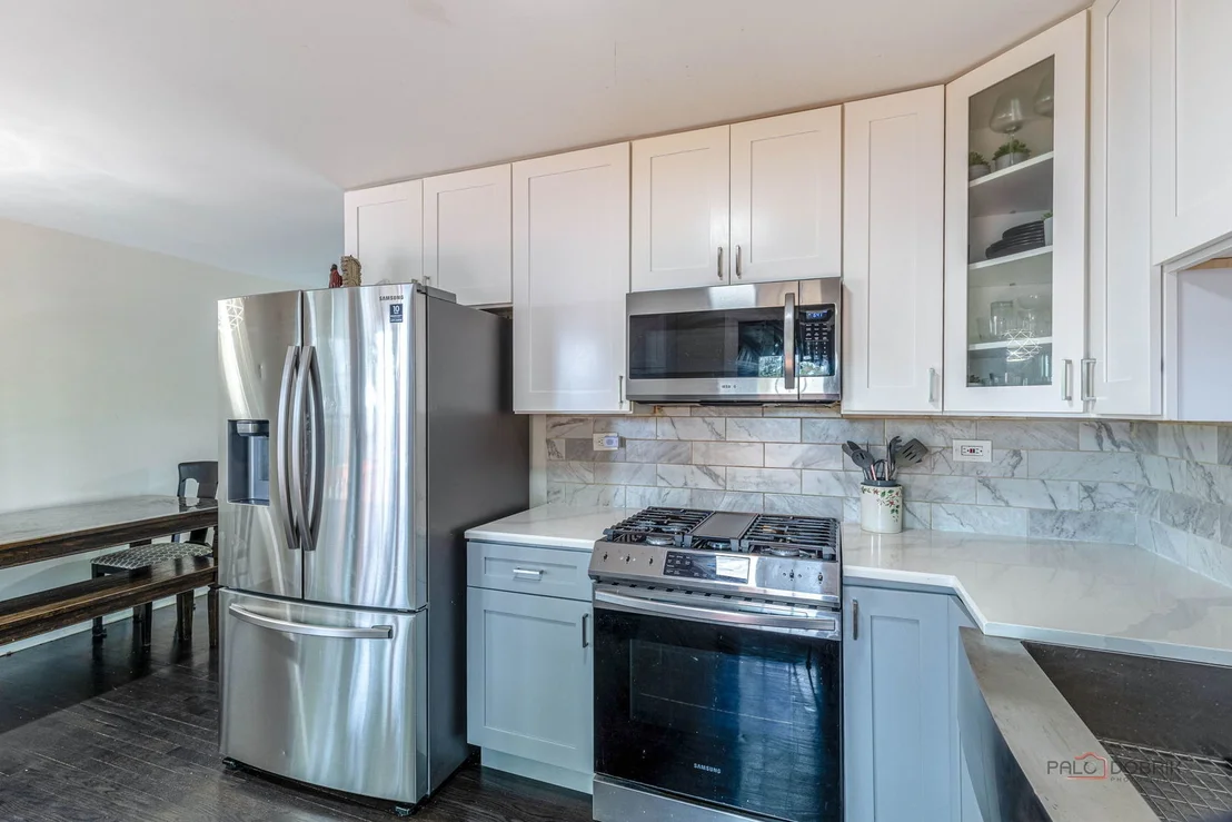 Photo of 690 Macarthur Drive
