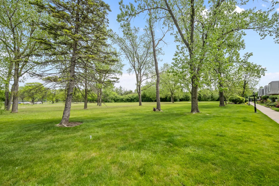 Photo of 628 Calais Circle