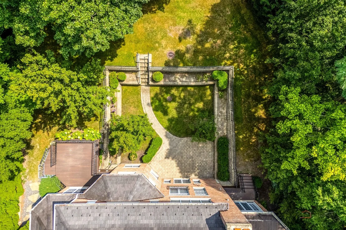 Photo of 64 Crescent Drive