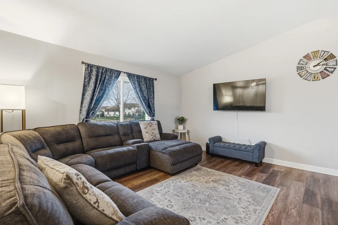 Photo of 7654 W Moorefield Drive