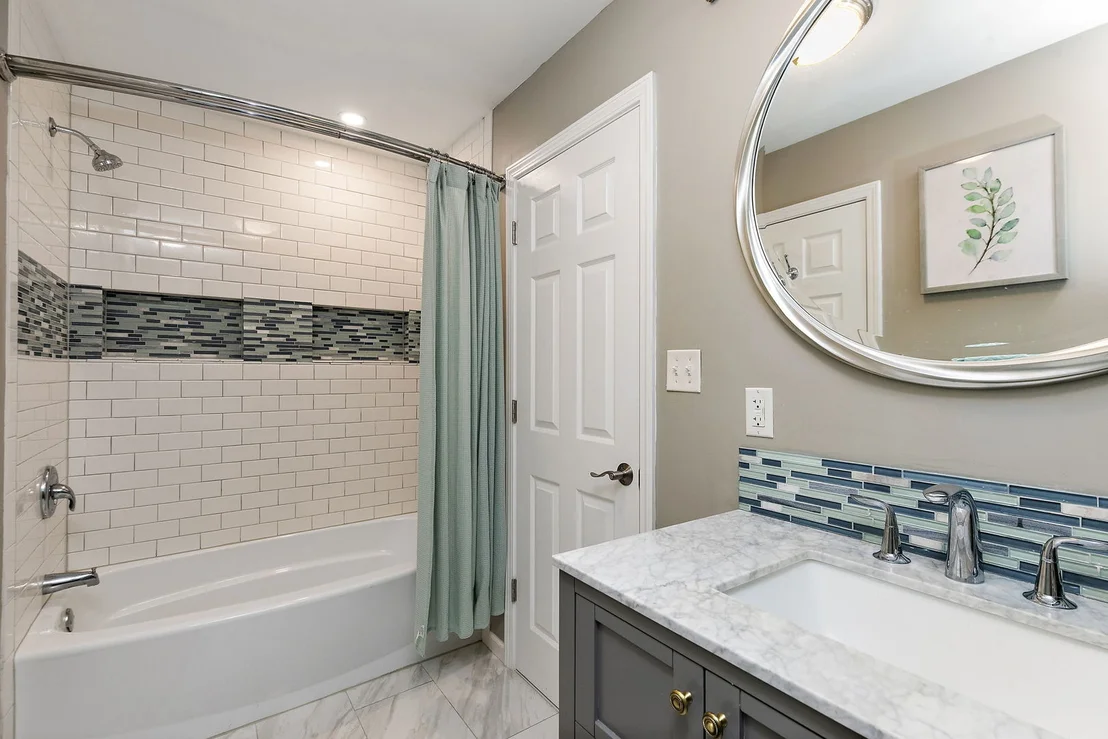 Photo of 40W719 Longshadow Lane