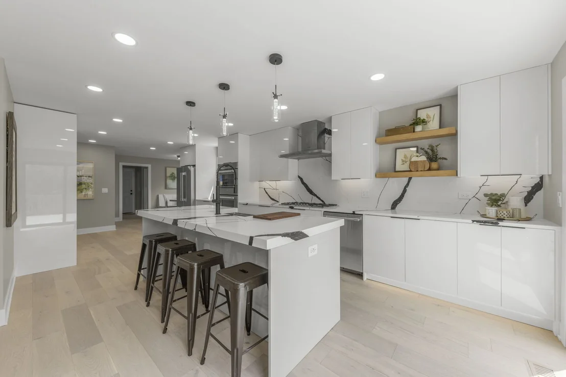 Photo of 625 Edward Road