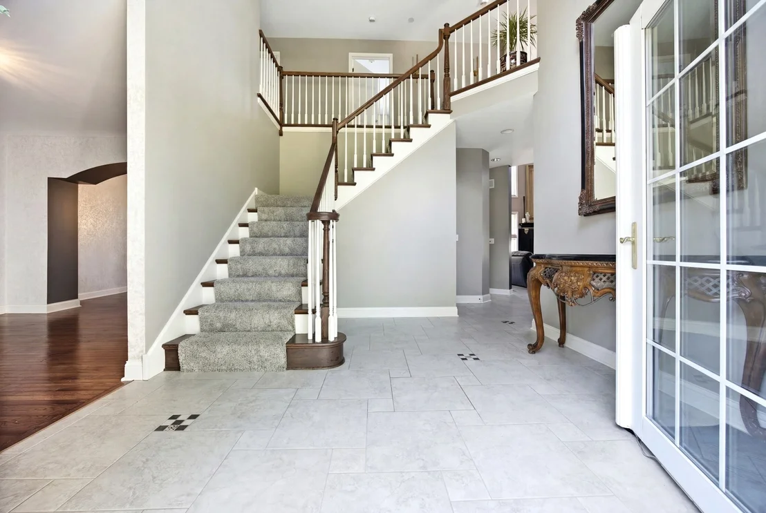 Photo of 2284 Cairnwell Drive