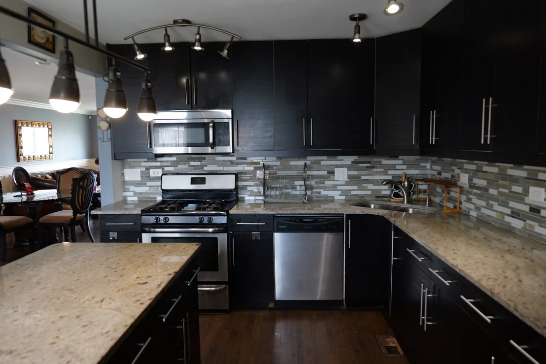 Photo of 3223 W 84th Place