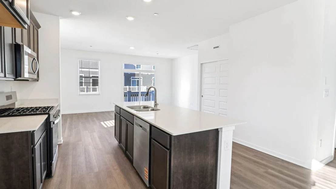 Photo of 1313 Foxglove Drive