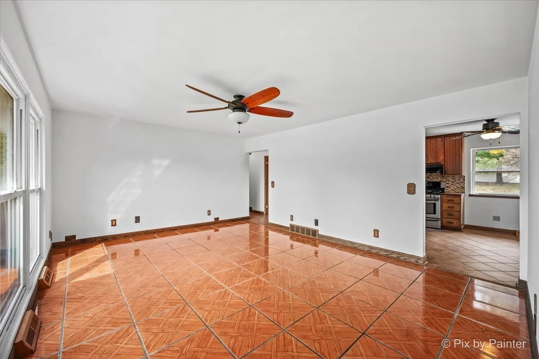 Photo of 1218 Oakleaf Avenue