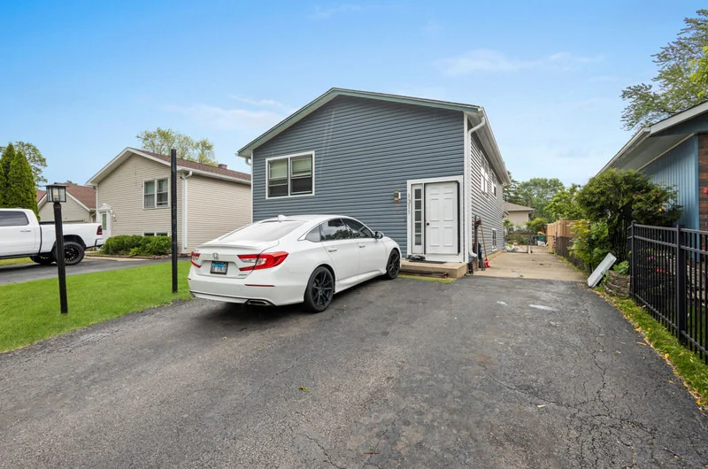 Photo of 1311 Juneway Terrace