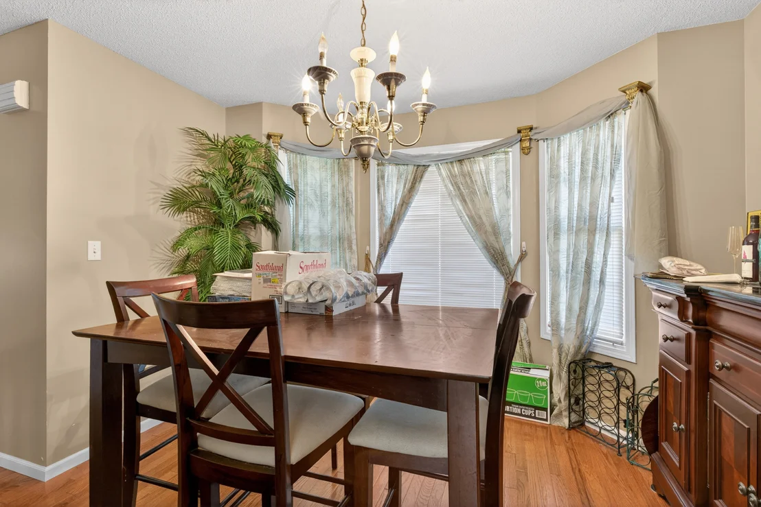 Photo of 817 Adrienne Avenue