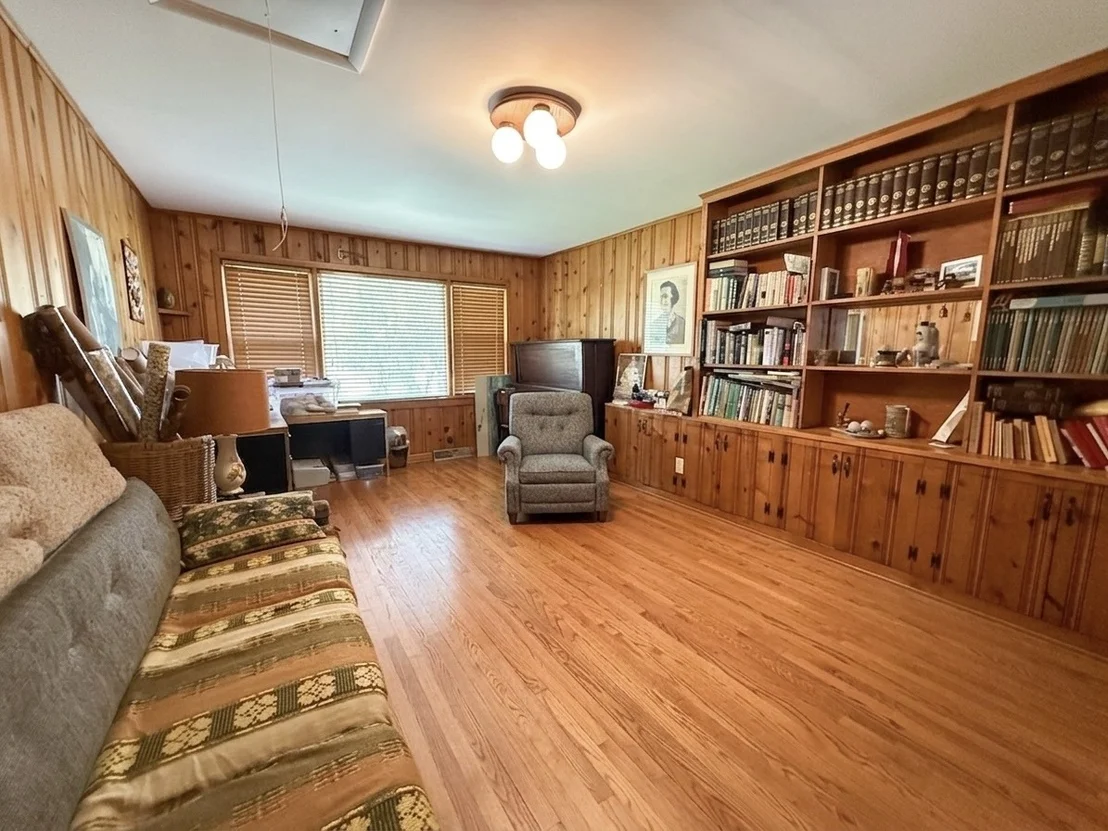 Photo of 1533 Crabtree Lane