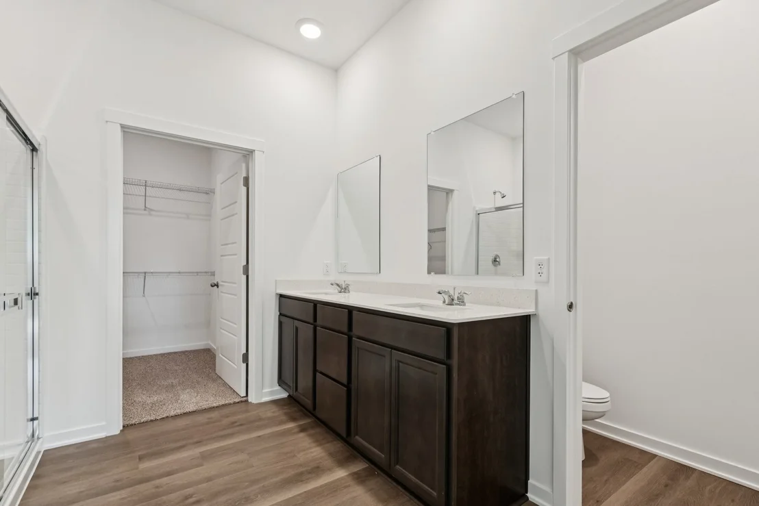 Photo of 6453 Maple Glen Drive