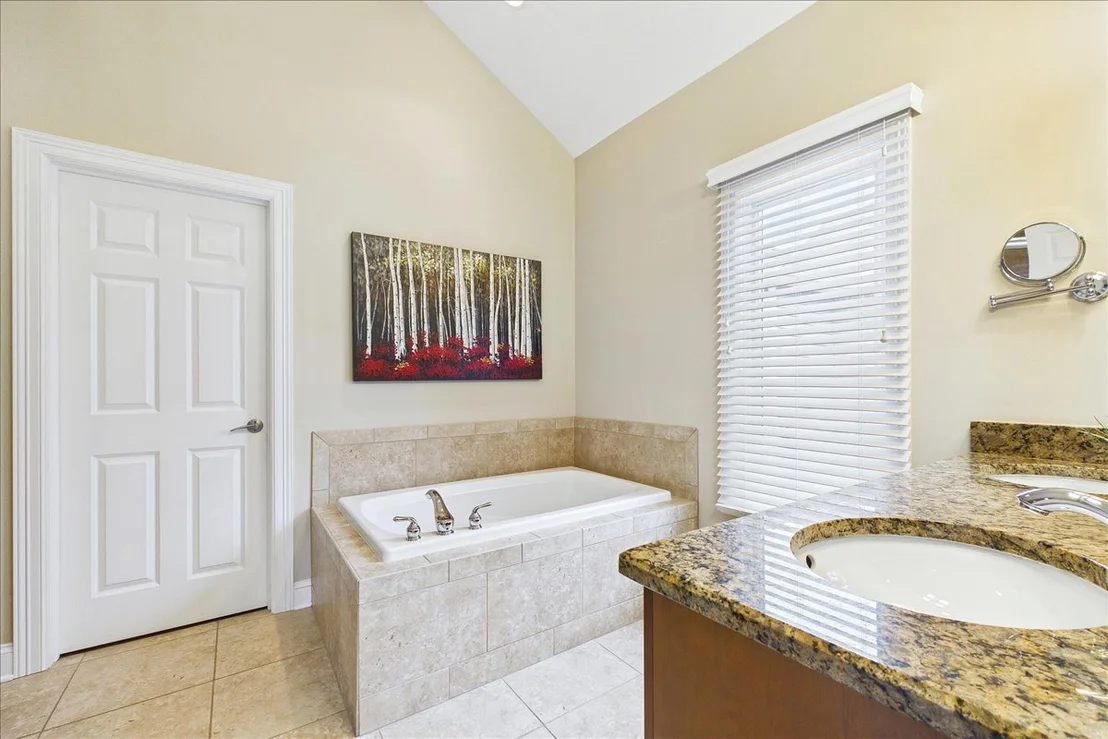 Photo of 24913 Thornberry Drive