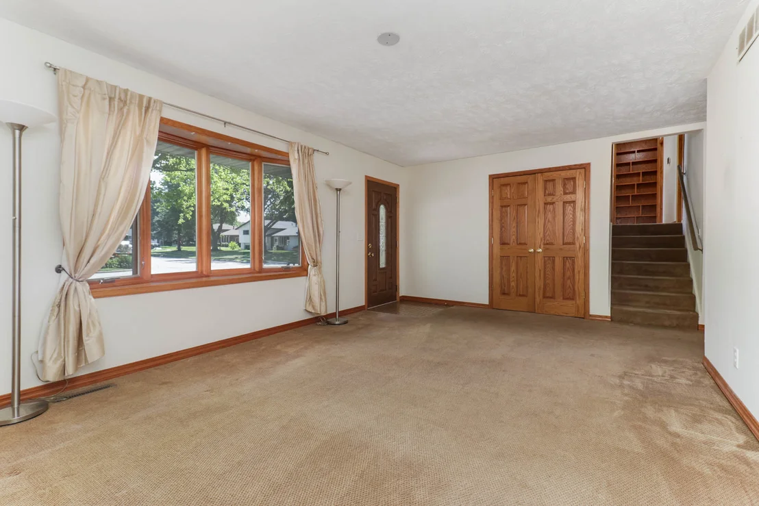 Photo of 207 N Bone Drive