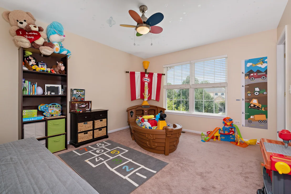 Photo of 768 Brompton Lane