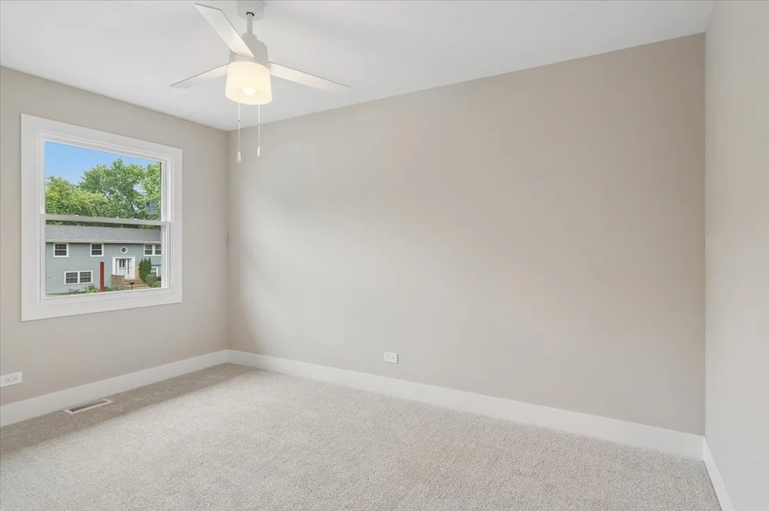 Photo of 1075 Lancaster Court