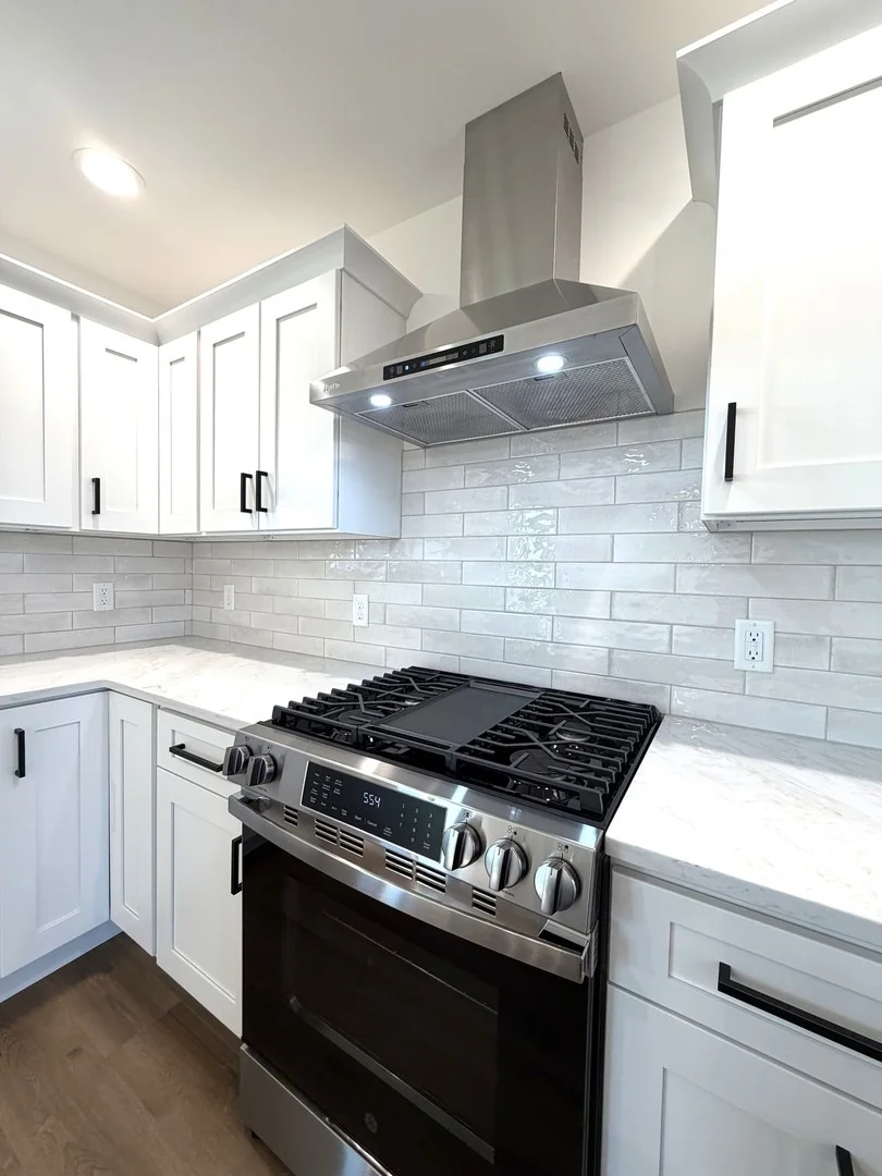 Photo of 455 Edgebrook Drive