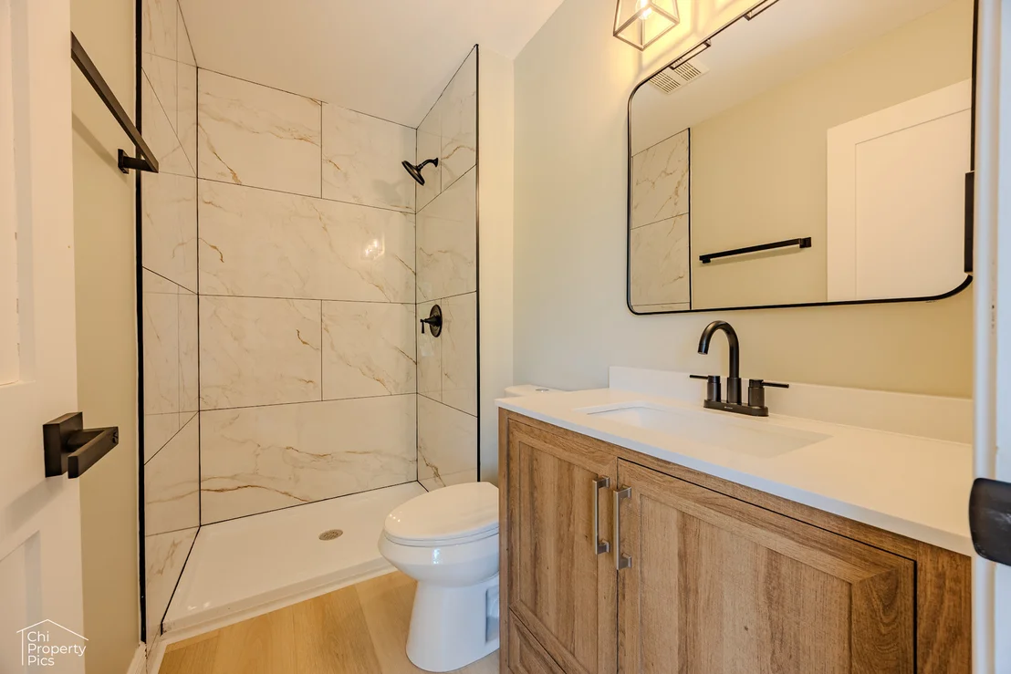 Photo of 742 Voyager Drive